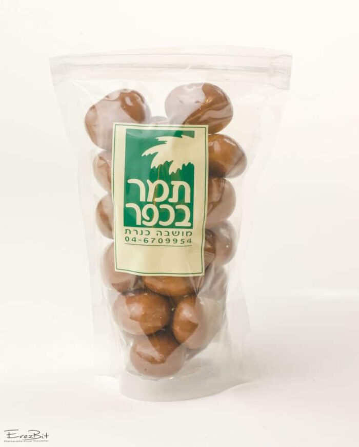 פקאן מצופה שוקולד חלב