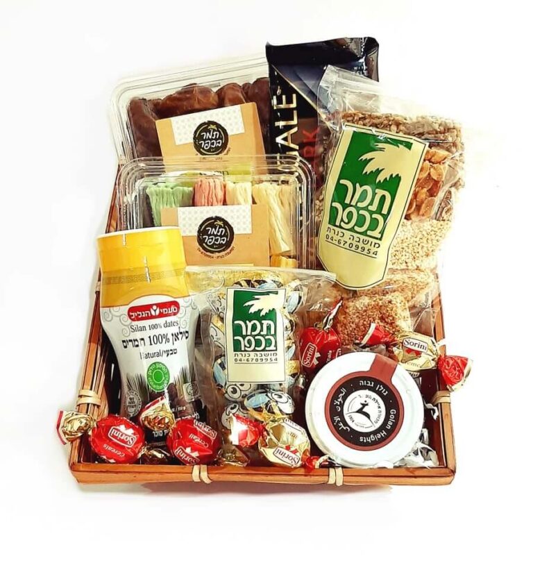 The "Sweet Heart" package is a sweet package for the holiday. Holiday gift deliveries